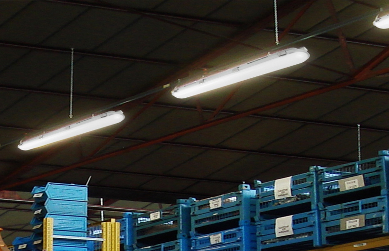 LIG07J LED TRI-PROMPLE LUCHE adecuada para uso interior/exterior