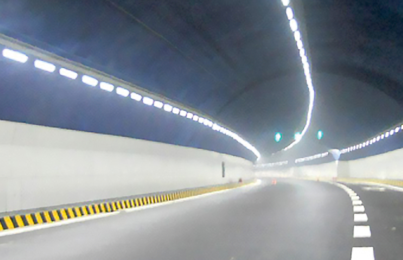 Luz tri-resistente LG08C LED
